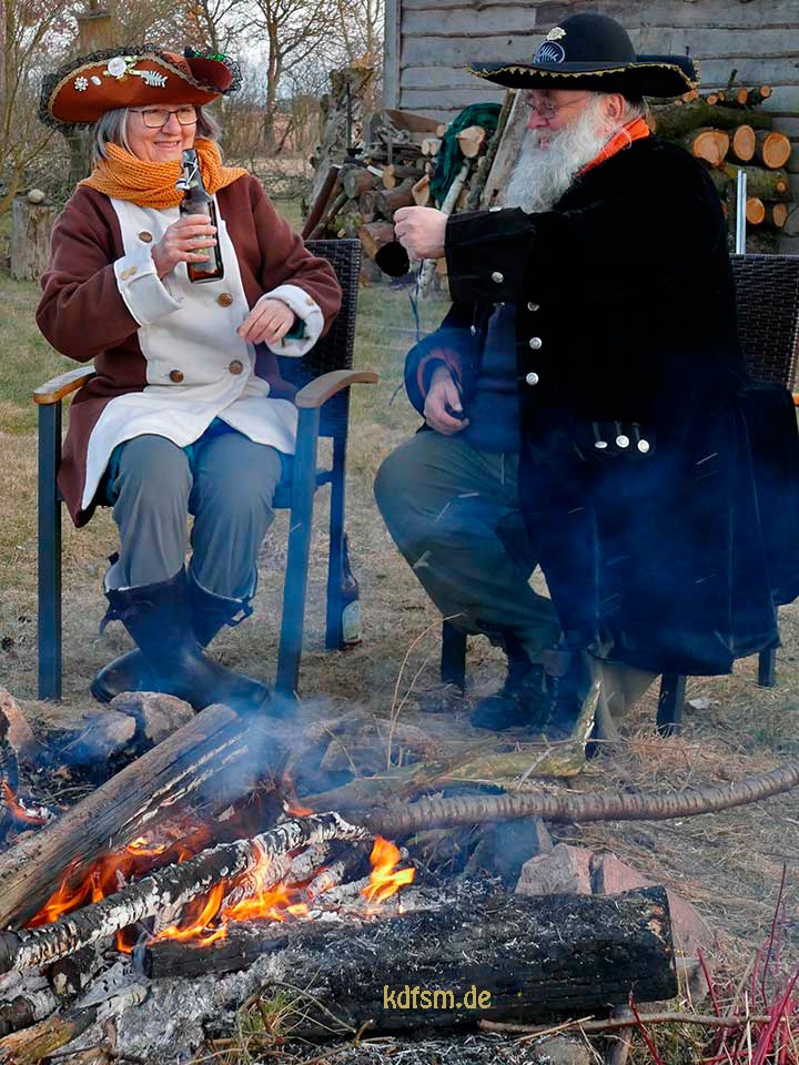 Blaudonnerstag – Piraten und ihre Tiere